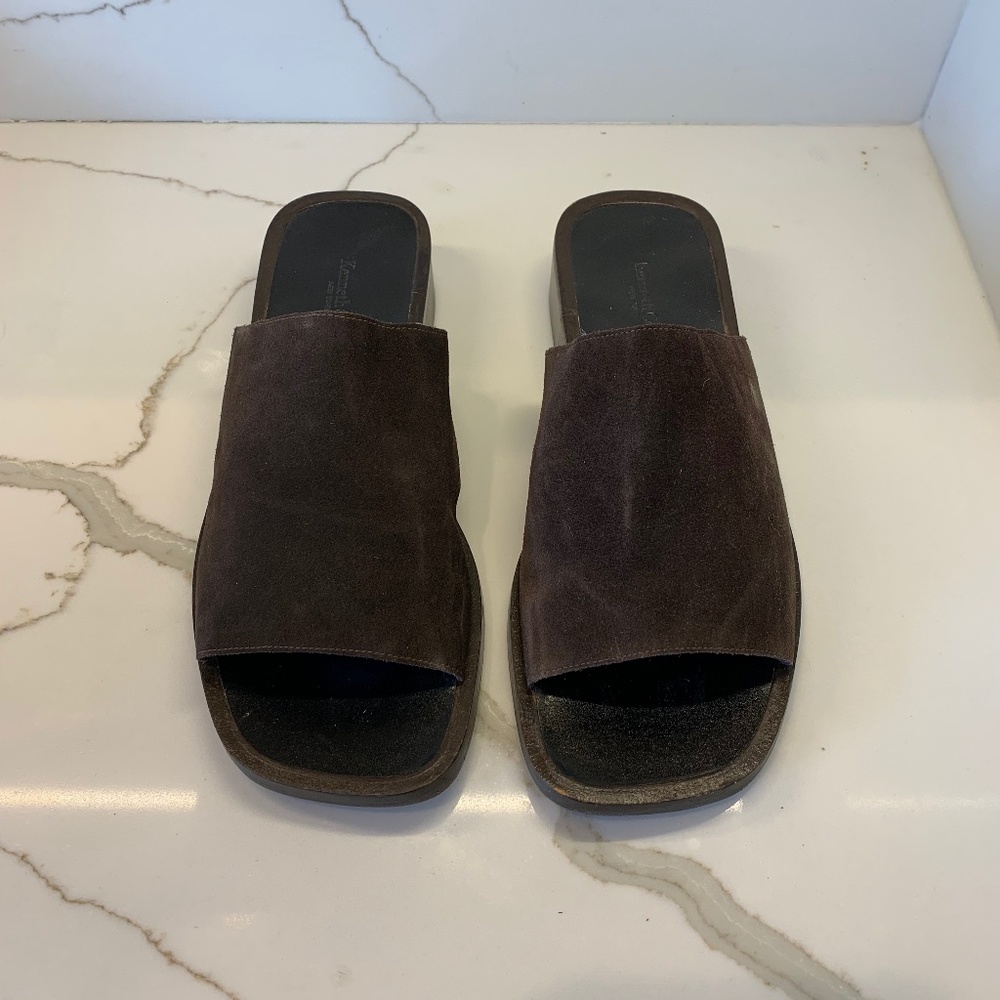 Kenneth Cole NEW YORK Suede Leather Slides, Brown (ECU)